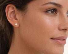 Cargar imagen en el visor de la galería, AROS PERLA 4 MM ENCHAPADOS EN ORO