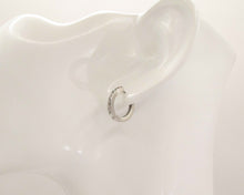 Cargar imagen en el visor de la galería, ARGOLLAS POLAR ENCHAPADAS EN ORO BLANCO