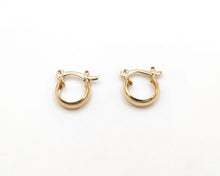 Cargar imagen en el visor de la galería, ARGOLLAS MINI ITALIANO ENCHAPADAS EN ORO
