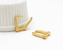 Cargar imagen en el visor de la galería, AROS RECTANGULARES ENCHAPADOS EN ORO