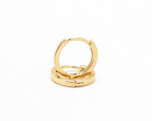 Cargar imagen en el visor de la galería, ARGOLLAS BASIC ENCHAPADAS EN ORO 14 mm