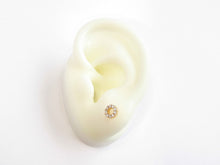 Cargar imagen en el visor de la galería, AROS CIRCULO DE CIRCONES ENCHAPADOS EN ORO