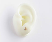 Cargar imagen en el visor de la galería, MINI AROS FLOR CIRCONES ENCHAPADOS EN ORO