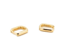 Cargar imagen en el visor de la galería, ARGOLLAS RECTANGULARES MINI ENCHAPADAS EN ORO