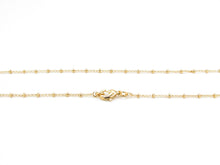 Cargar imagen en el visor de la galería, CADENA LIMADA CON MINI ESFERAS ENCHAPADA EN ORO 18K