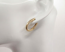 Cargar imagen en el visor de la galería, ARGOLLAS CORA ENCHAPADAS EN ORO