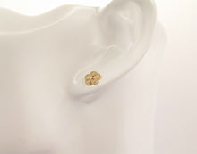 Cargar imagen en el visor de la galería, ABRIDORES FLOR SWEET ENCHAPADOS EN ORO