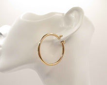 Cargar imagen en el visor de la galería, ARGOLLAS TUBO GRANDES 40MM ENCHAPADAS EN ORO
