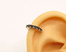 Cargar imagen en el visor de la galería, EAR CUFF AMALIA BLACK
