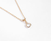 Cargar imagen en el visor de la galería, TOBILLERA PUNTO DE LUZ ENCHAPADA EN ORO