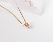 Cargar imagen en el visor de la galería, COLLAR RUEDA CON CIRCONES ENCHAPADO EN ORO