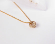 Cargar imagen en el visor de la galería, COLLAR RUEDA CON CIRCONES ENCHAPADO EN ORO