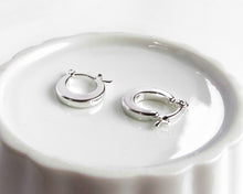 Cargar imagen en el visor de la galería, ARGOLLAS FLAT OVAL ITALIANO

