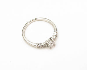 ANILLO PAVÉ ENCHAPADO EN ORO BLANCO