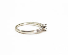 Cargar imagen en el visor de la galería, ANILLO HALO ENCHAPADO EN ORO BLANCO
