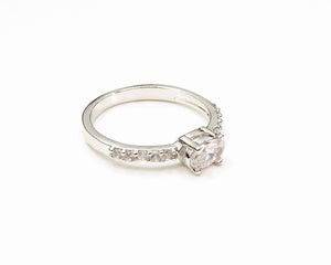 ANILLO HALO ENCHAPADO EN ORO BLANCO