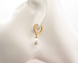 PERLA GOTA MARIA ENCHAPADO EN ORO