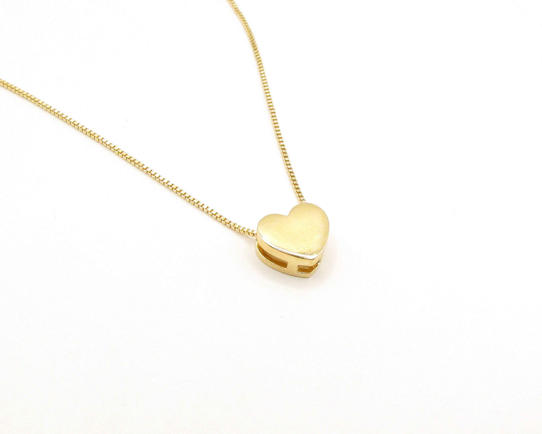 COLLAR CORAZÓN LISO ENCHAPADO EN ORO
