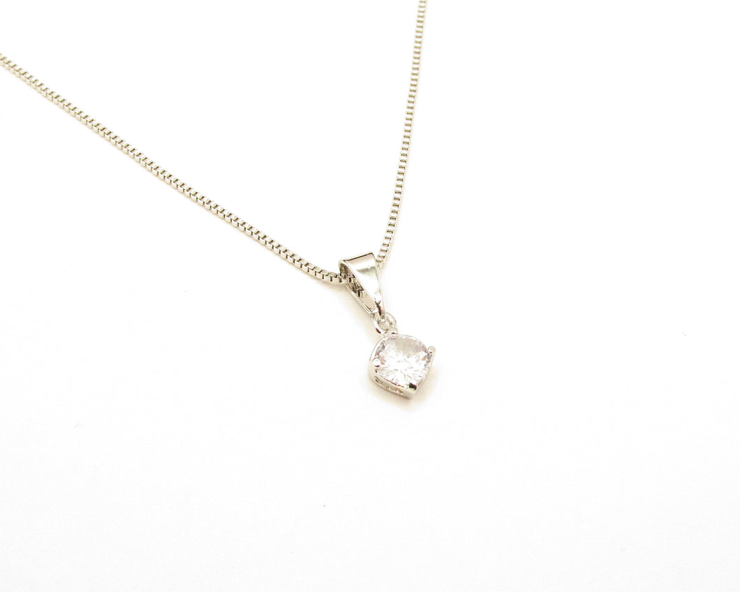 PUNTO DE LUZ WHITE ENCHAPADO EN ORO BLANCO