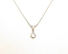 Cargar imagen en el visor de la galería, PUNTO DE LUZ WHITE ENCHAPADO EN ORO BLANCO
