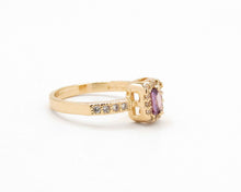 Cargar imagen en el visor de la galería, ANILLO AMATISTA RECTANGULAR ENCHAPADO EN ORO
