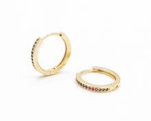 Cargar imagen en el visor de la galería, ARGOLLAS CLICK COLORES ENCHAPADAS EN ORO

