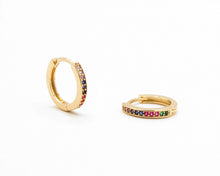 Cargar imagen en el visor de la galería, ARGOLLAS CLICK COLORES ENCHAPADAS EN ORO
