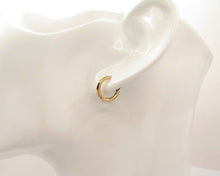 Cargar imagen en el visor de la galería, ARGOLLAS PIERCING 12 MM ENCHAPADAS EN ORO
