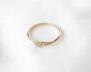 ANILLO ROSETA MINI CIRCONES ENCHAPADO EN ORO