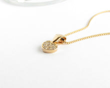 Cargar imagen en el visor de la galería, COLLAR CORAZÓN ENCHAPADO EN ORO
