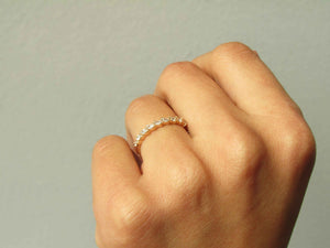 ANILLO MEDIO CINTILLO ENCHAPADO EN ORO