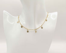 Cargar imagen en el visor de la galería, COLLAR ESTRELLAS ENCHAPADO EN ORO

