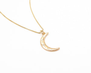 COLLAR LUNA MEDIANO ENCHAPADO EN ORO
