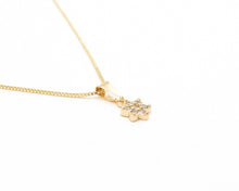 Cargar imagen en el visor de la galería, COLLAR FLORES ENCHAPADO EN ORO
