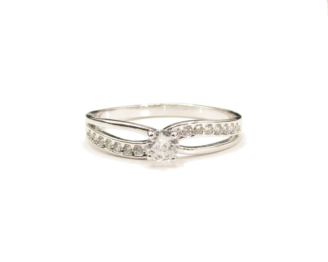 ANILLO SOLITARIO CURVAS ENCHAPADO EN ORO BLANCO