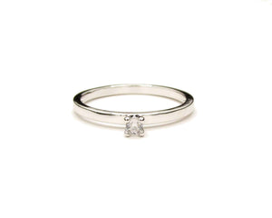 ANILLO PUNTO SOLITARIO ENCHAPADO EN ORO BLANCO