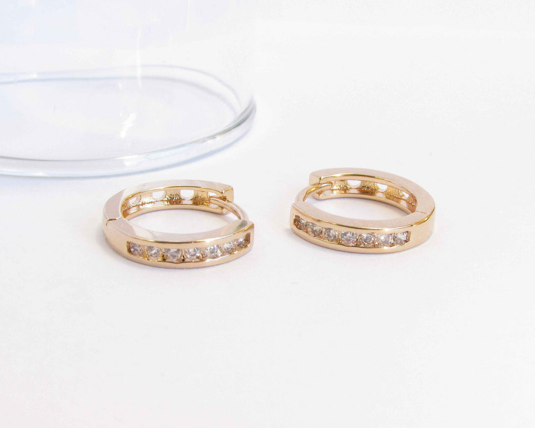 ARGOLLAS LIA ENCHAPADAS EN ORO