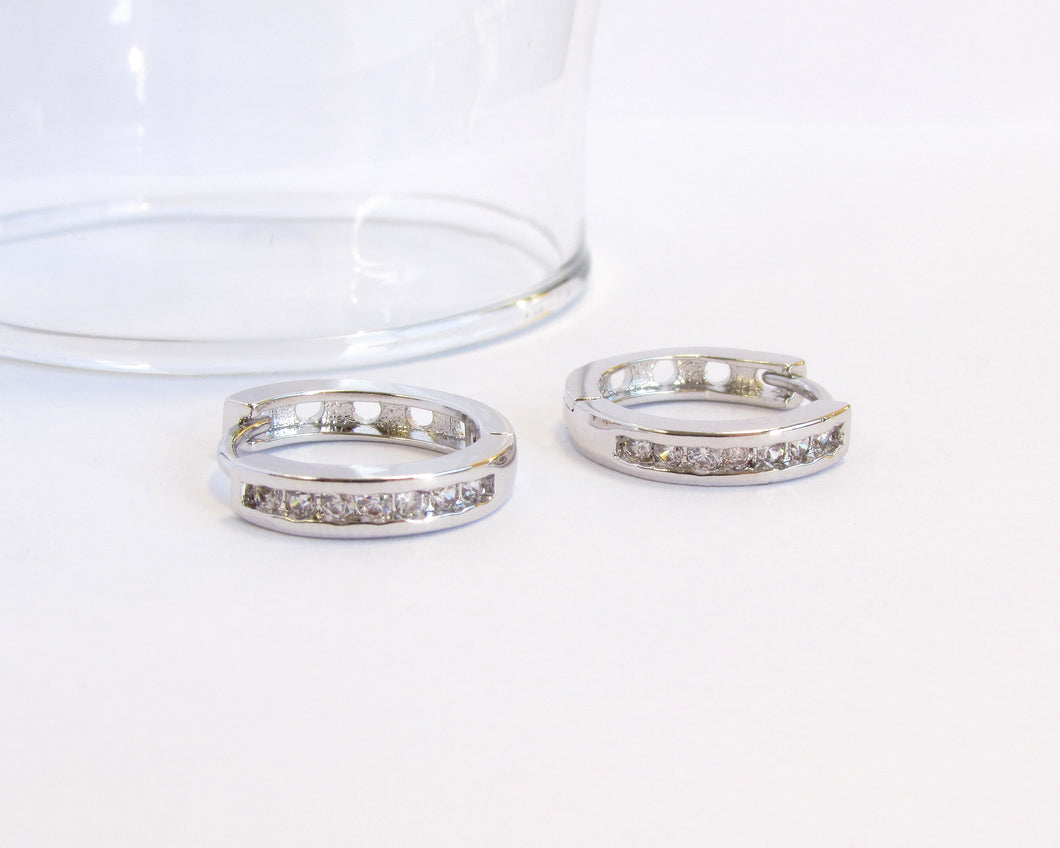 ARGOLLAS LIA ENCHAPADAS EN ORO BLANCO