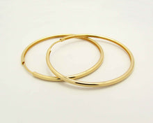 Cargar imagen en el visor de la galería, ARGOLLAS TRADICIONALES 40 MM BAÑADAS EN ORO
